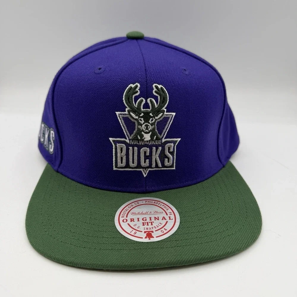 Mitchell & Ness Milwaukee Bucks Hat Cap Snapback‎ Adjustable Purple Original Fit